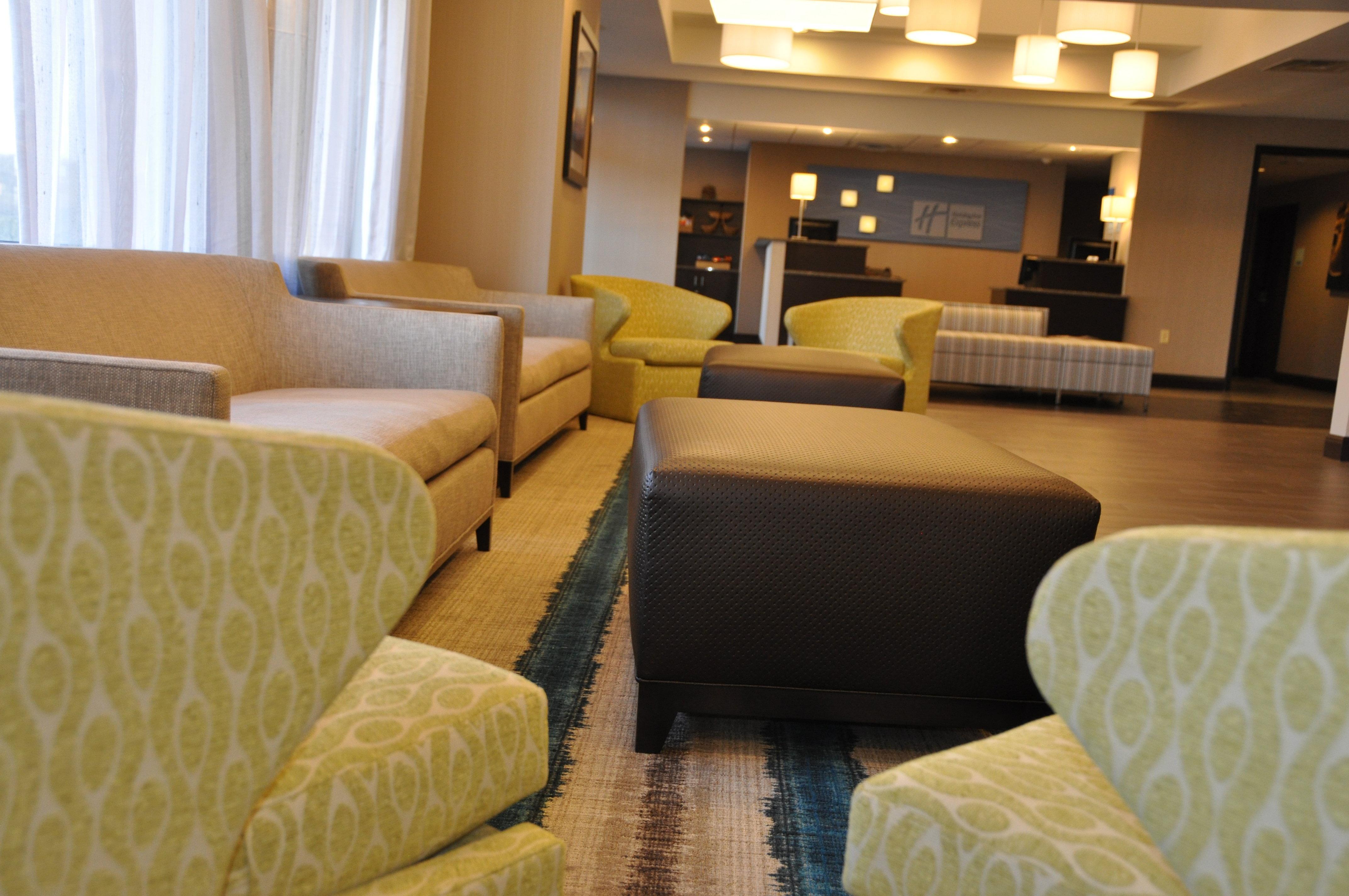 Holiday Inn Express Brentwood-South Cool Springs By Ihg Exteriör bild