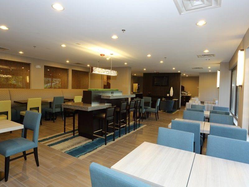 Holiday Inn Express Brentwood-South Cool Springs By Ihg Exteriör bild